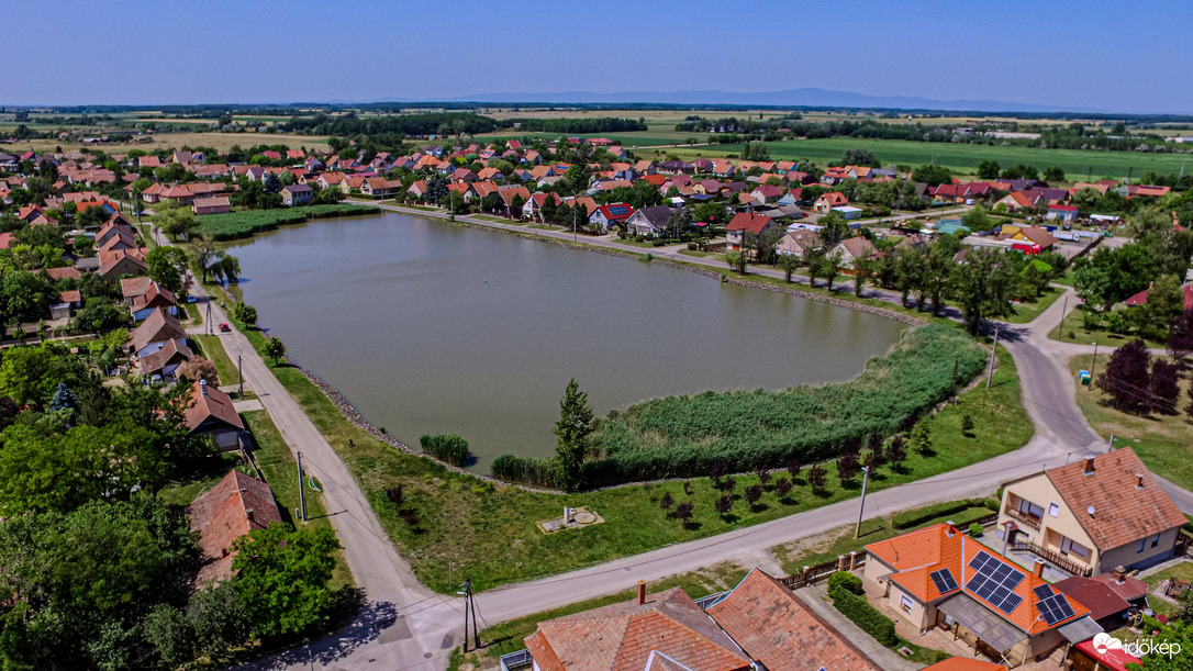 A Nagy-Homokos tó teljes pompájában