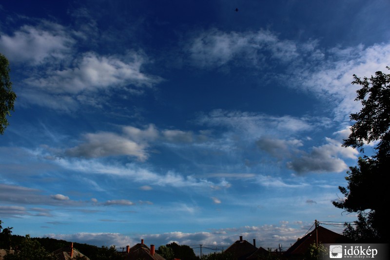 Felhőfajták minden mennyiségben :)