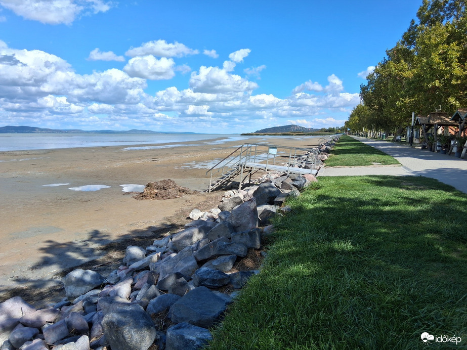 Balatonfenyves