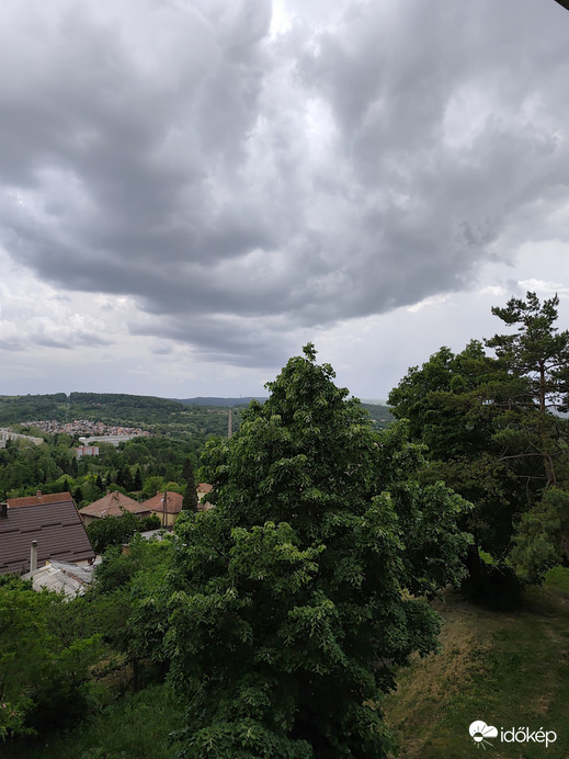 Komló