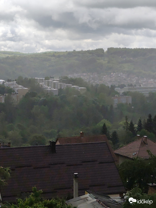 Komló