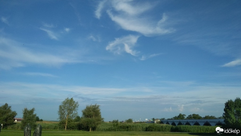 Felsőtárkány