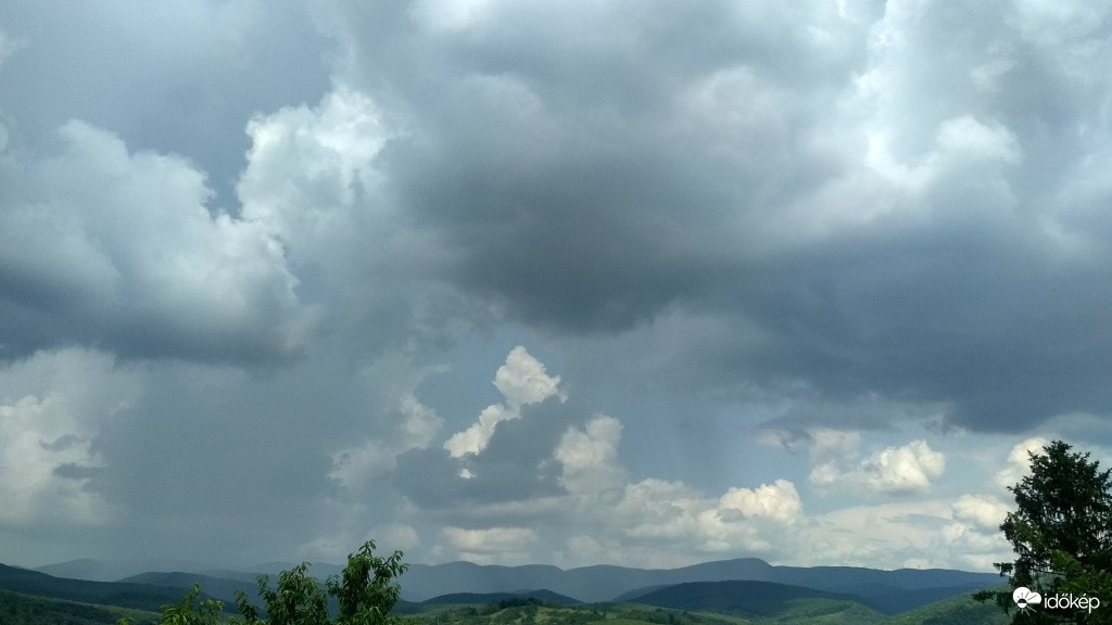 Felsőtárkány
