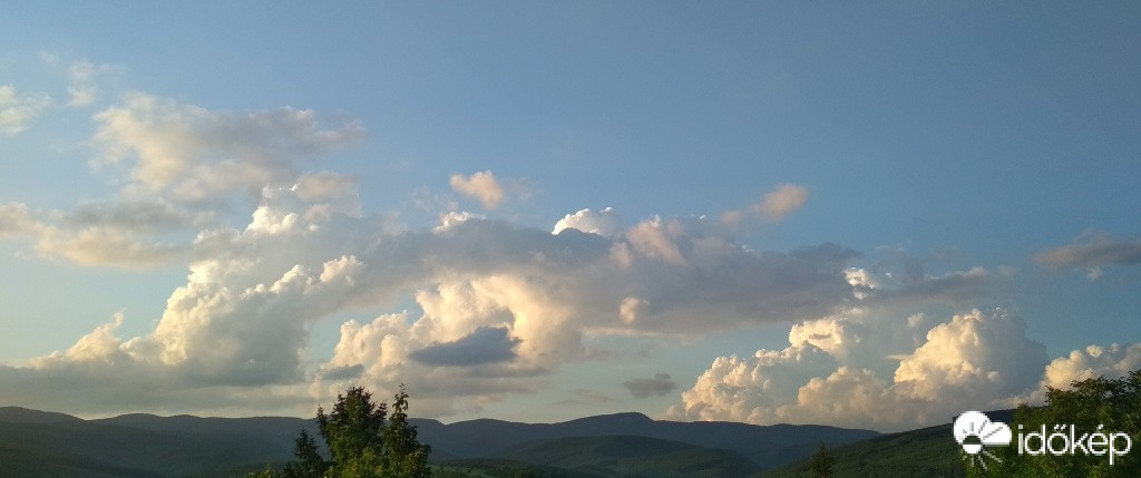 Felsőtárkány