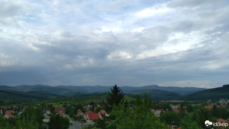 Felsőtárkány