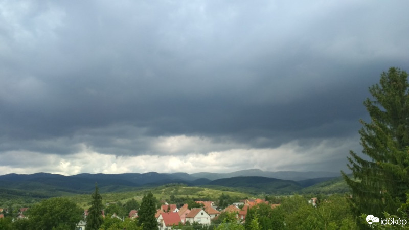 Felsőtárkány