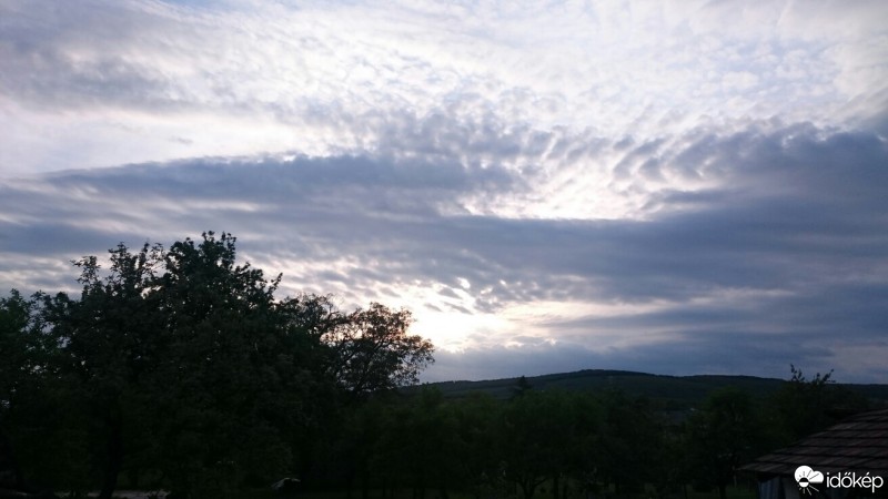 Felsőtárkány