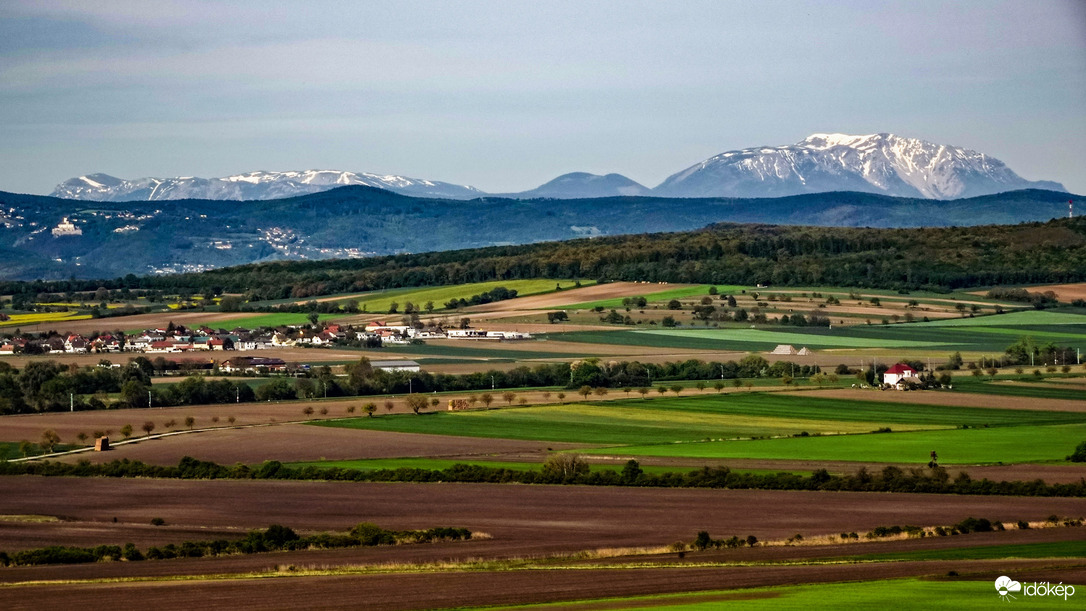 A Rax-Alpok és a Schneeberg 