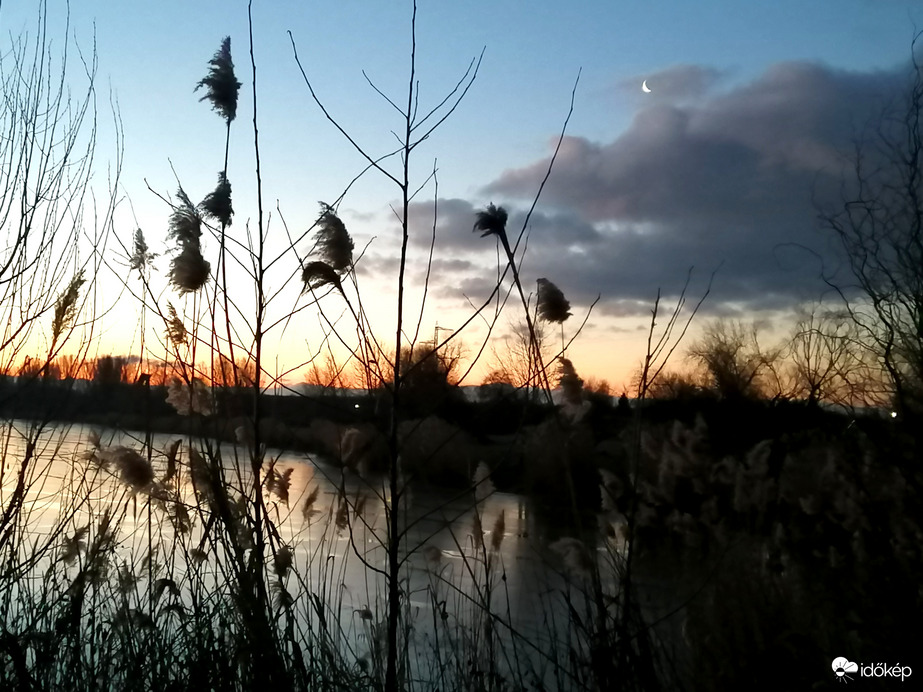 Szépen indul a nap, :) 