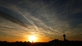 ...fátyolos naplemente...  :)