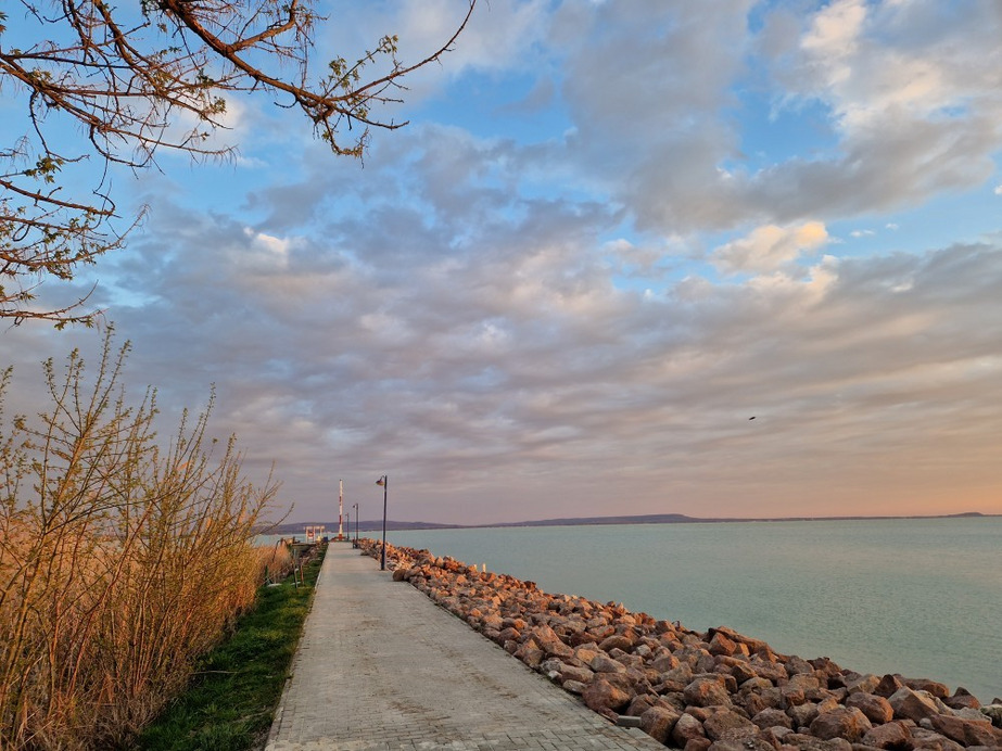 Balatonakali