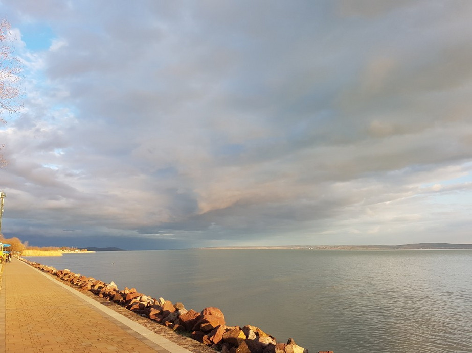Balatonakali
