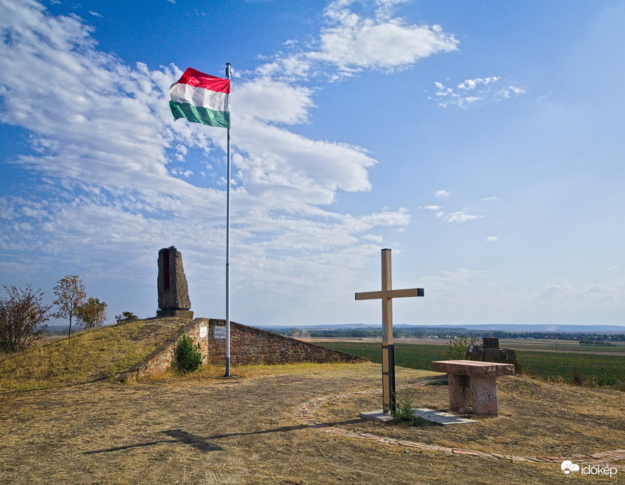 Dombtető (Balatonszabadi pusztatorony)