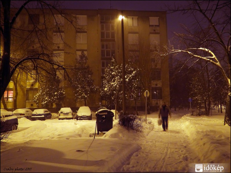 Éjjeli havazás Makón