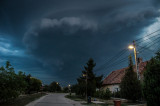 Közelgő szupercella