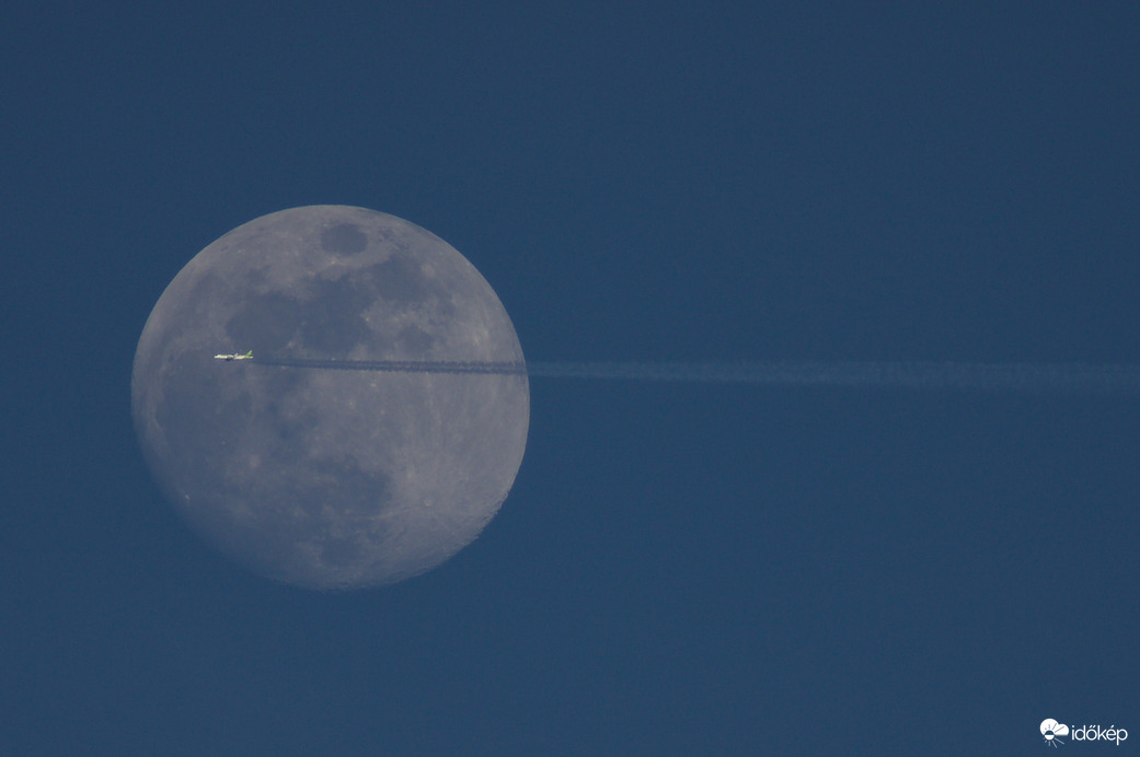 Finnair A319 a Hold előtt