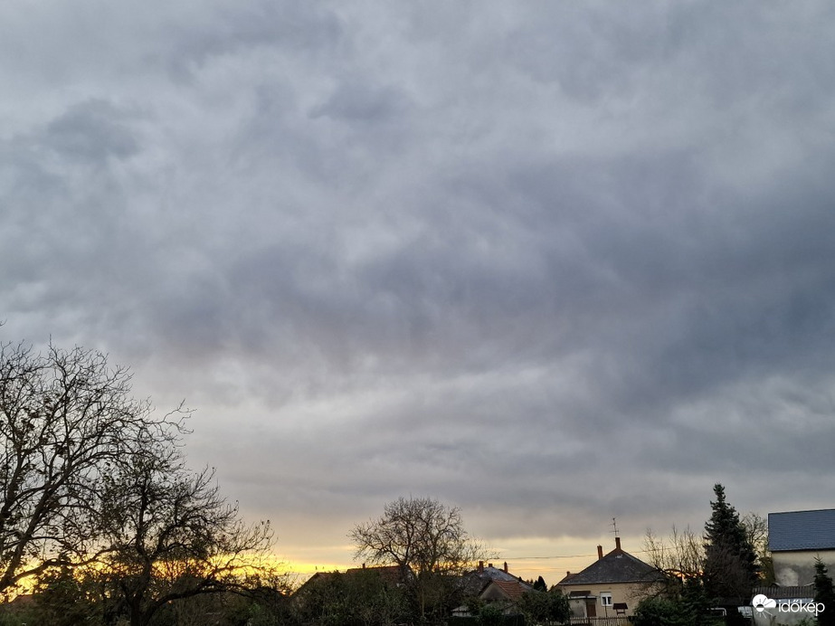 Püspökmolnári