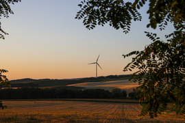 Napkeltében.