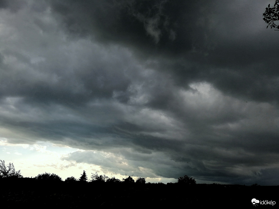 Polgárdi, ma 17:50