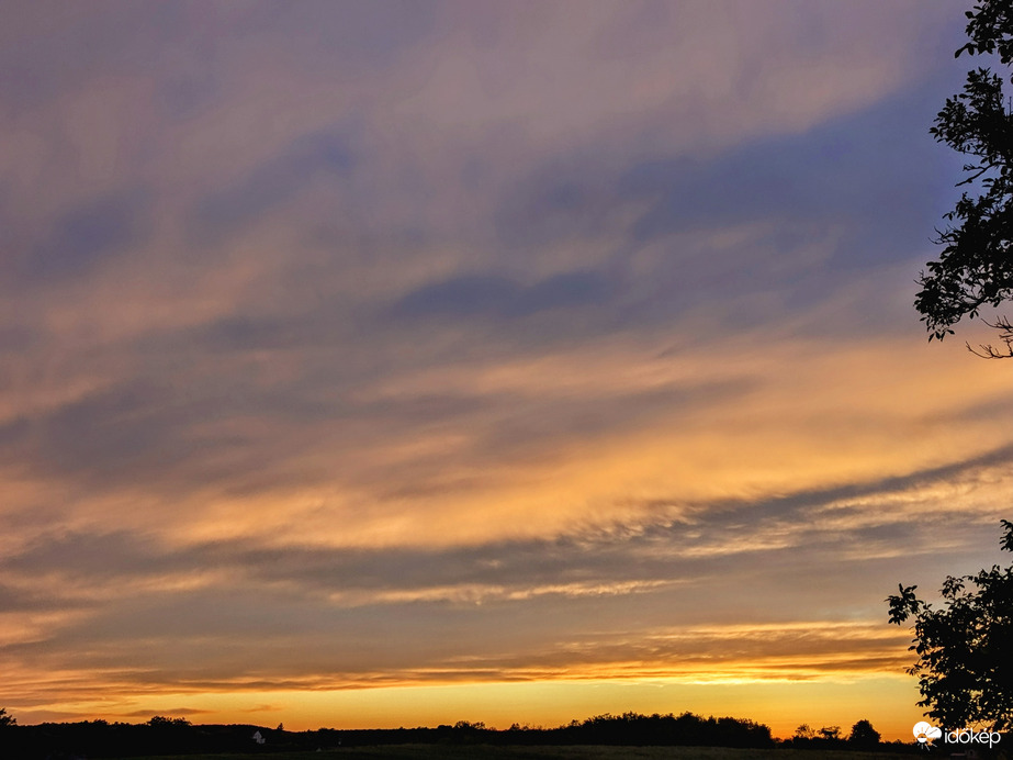 Polgárdi, csak szél, eső nélkül :(