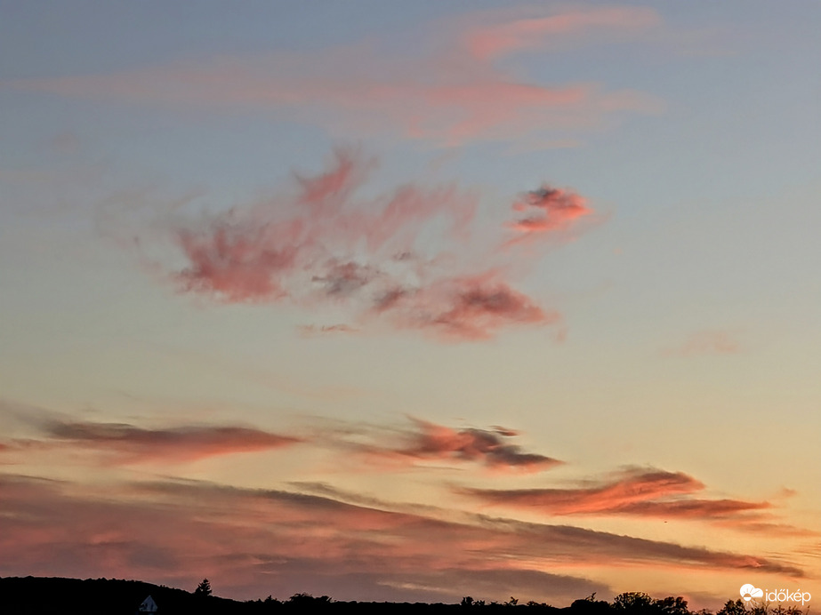 Polgárdi, alkonyi színek 