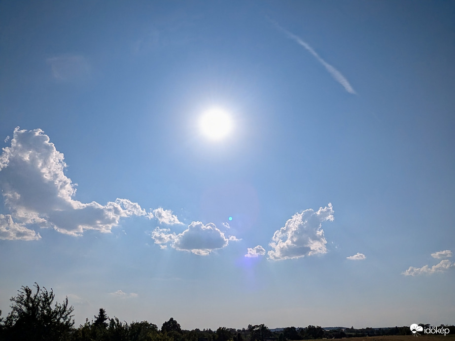 Polgárdi, forró szél, 37 C