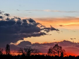 Polgárdi, Naplemente után 