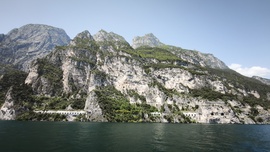 Ponale út