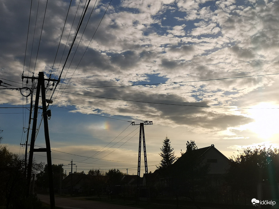 Jászjákóhalmán erősen felhős melléknappal