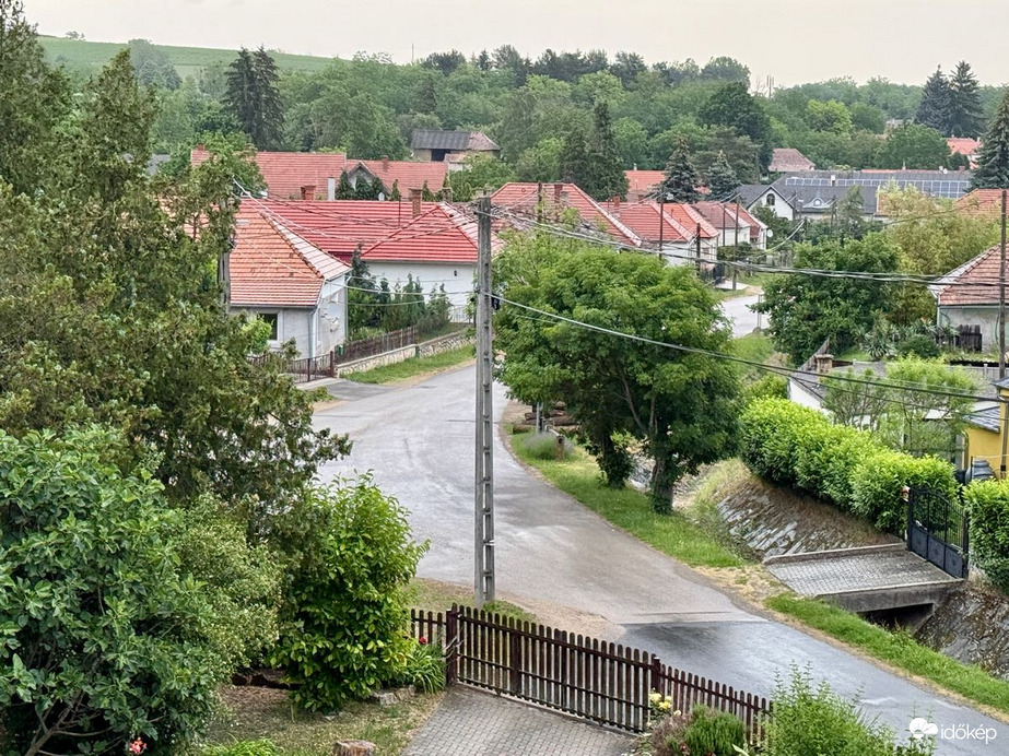 Lesencefalu