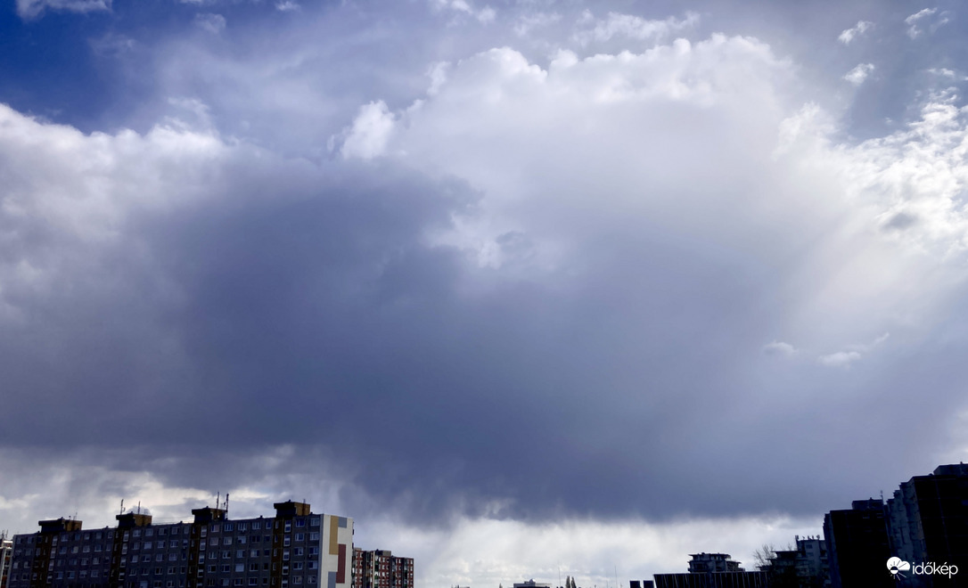 Szép kis eső van kilátásban