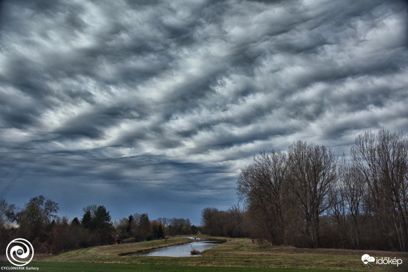 Dömsöd közelében