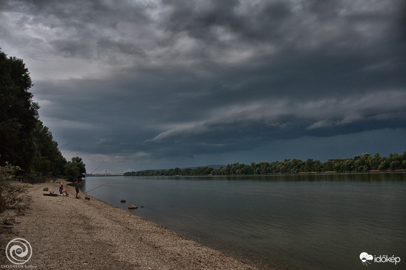 Kifogtuk a vihart...