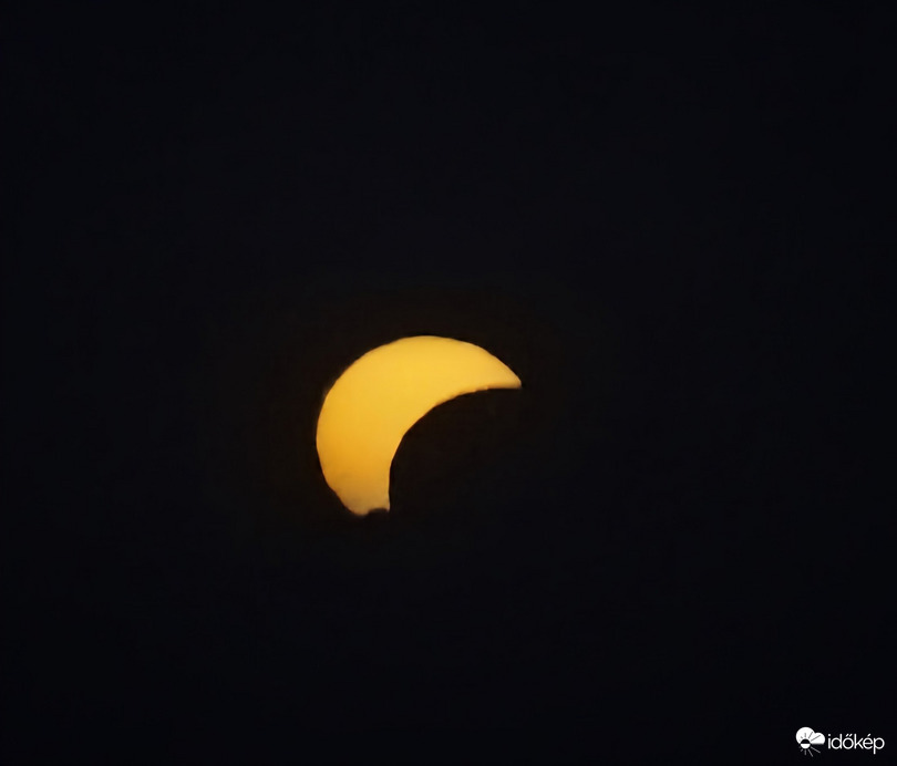 Különleges égi pillanat 
