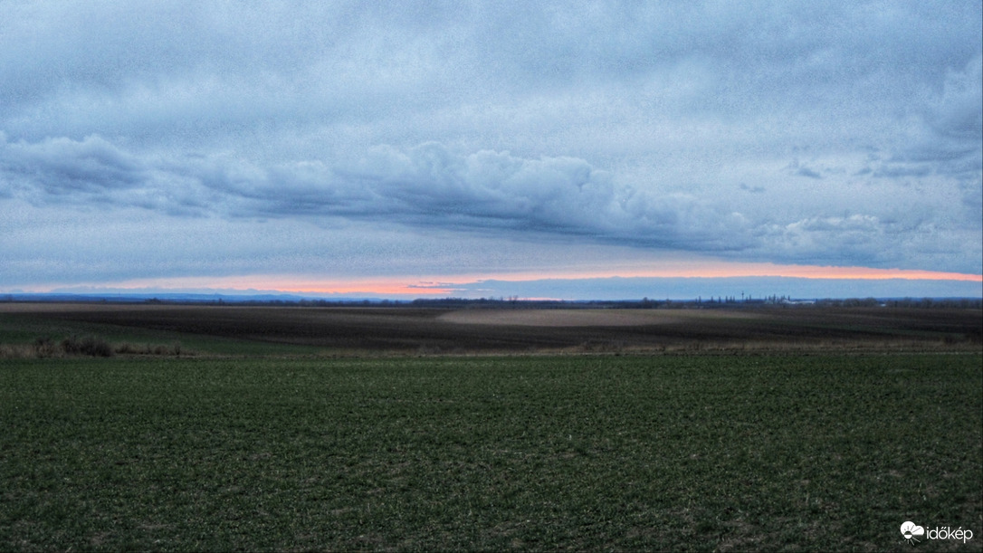 Hidegfronti felhőzet 02.11.