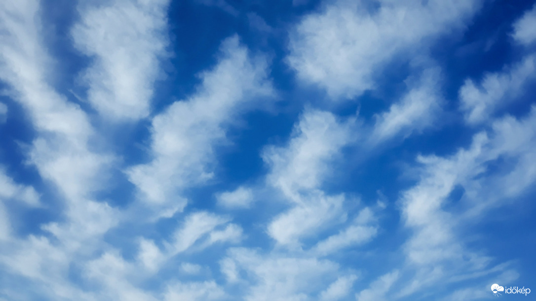 Cirrusok a délutánban 02.16.