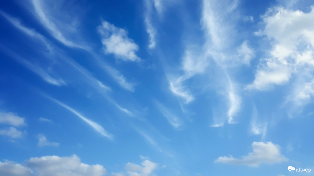 Cirrusok a délutánban 02.16.