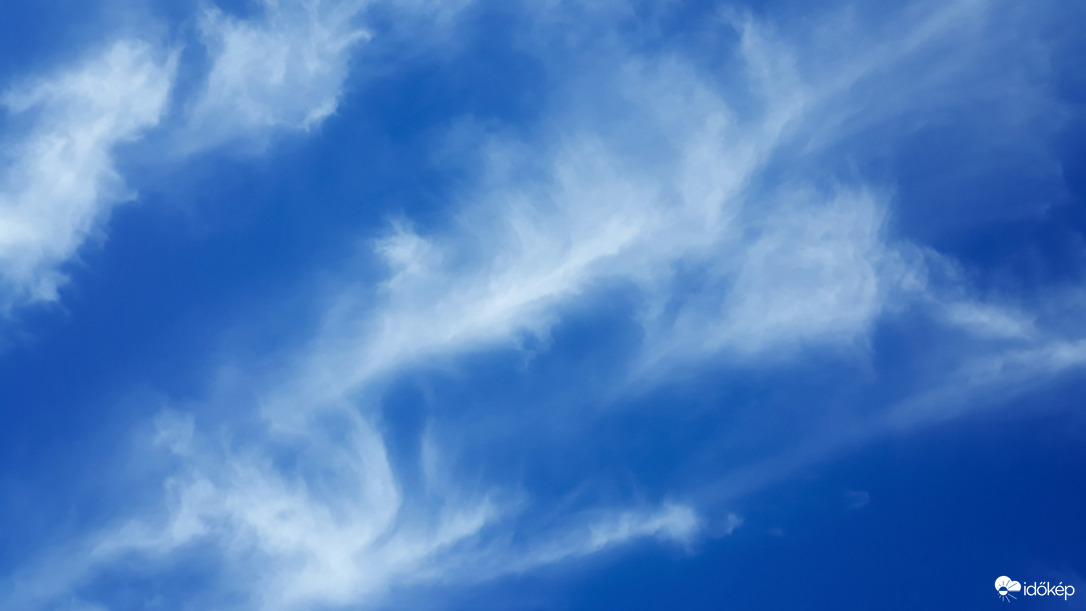 Cirrusok a délutánban 02.16.
