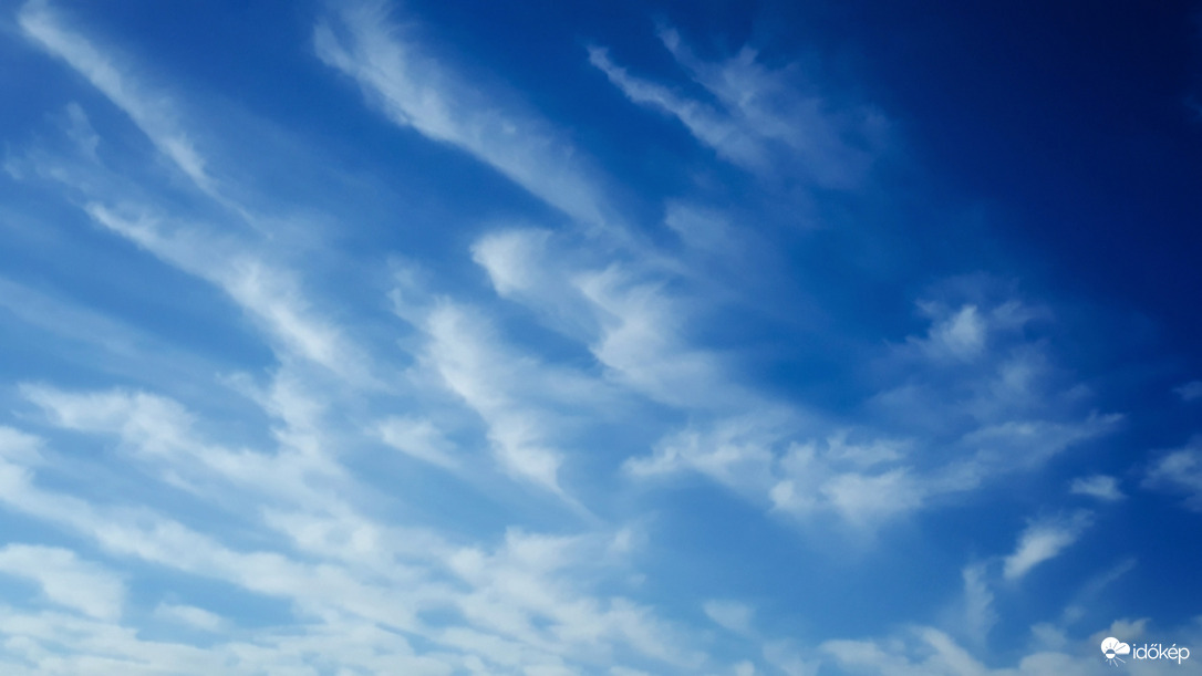 Cirrusok a délutánban 02.16.