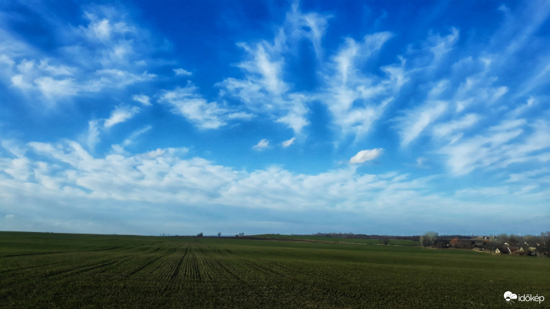 Cirrusok a délutánban 02.16.