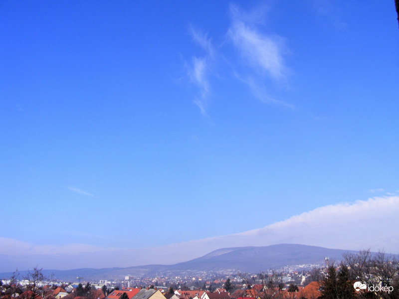 Párás, napsütéses délelőtt