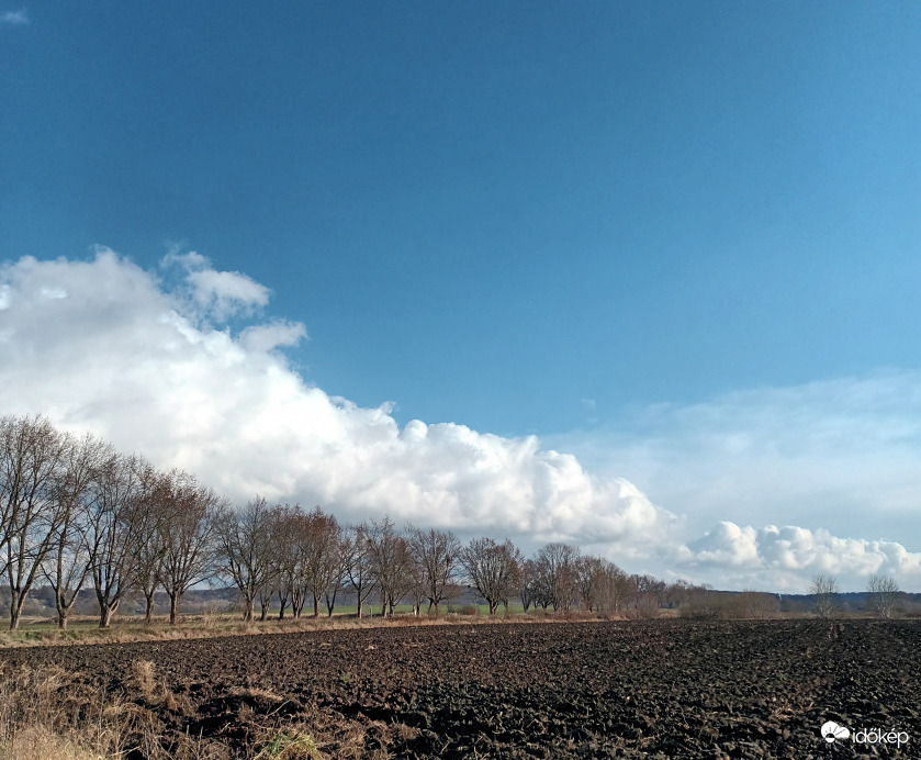 Street cloud 