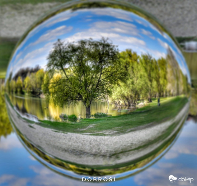 Lensball 