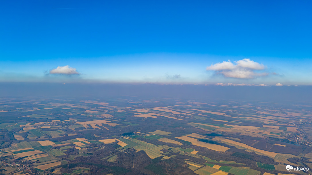 Szmogtakaró a magasból