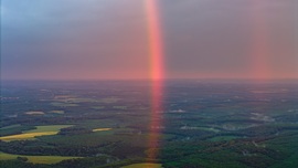 Eső után szivárvány	