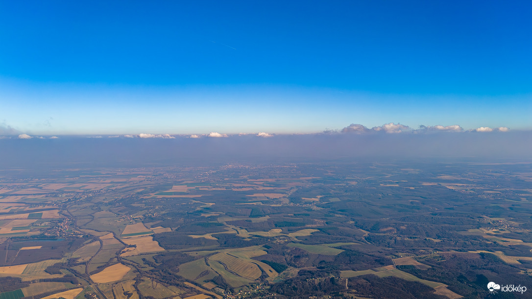 Szmogtakaró a magasból
