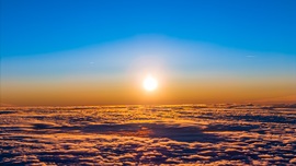 Ahol a nap mindig ragyog: Túl a köd birodalmán