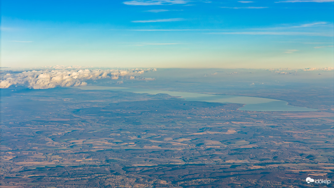 Balatoni látkép a magasból  