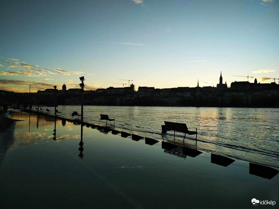 Áldás áradás Karácsonykor