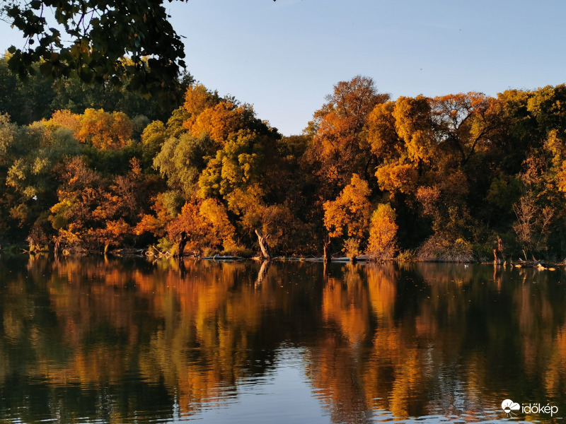 Mártély, Holt-Tisza gyönyörű őszi időben 